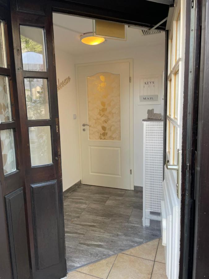 Apartment Eg Goslar Am Marktplatz ภายนอก รูปภาพ